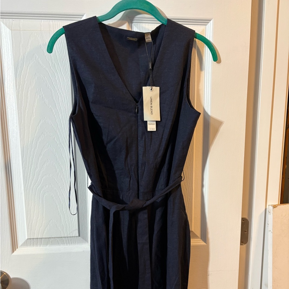 NWT T Tahari Navy linen Sleeveless Jumpsuit